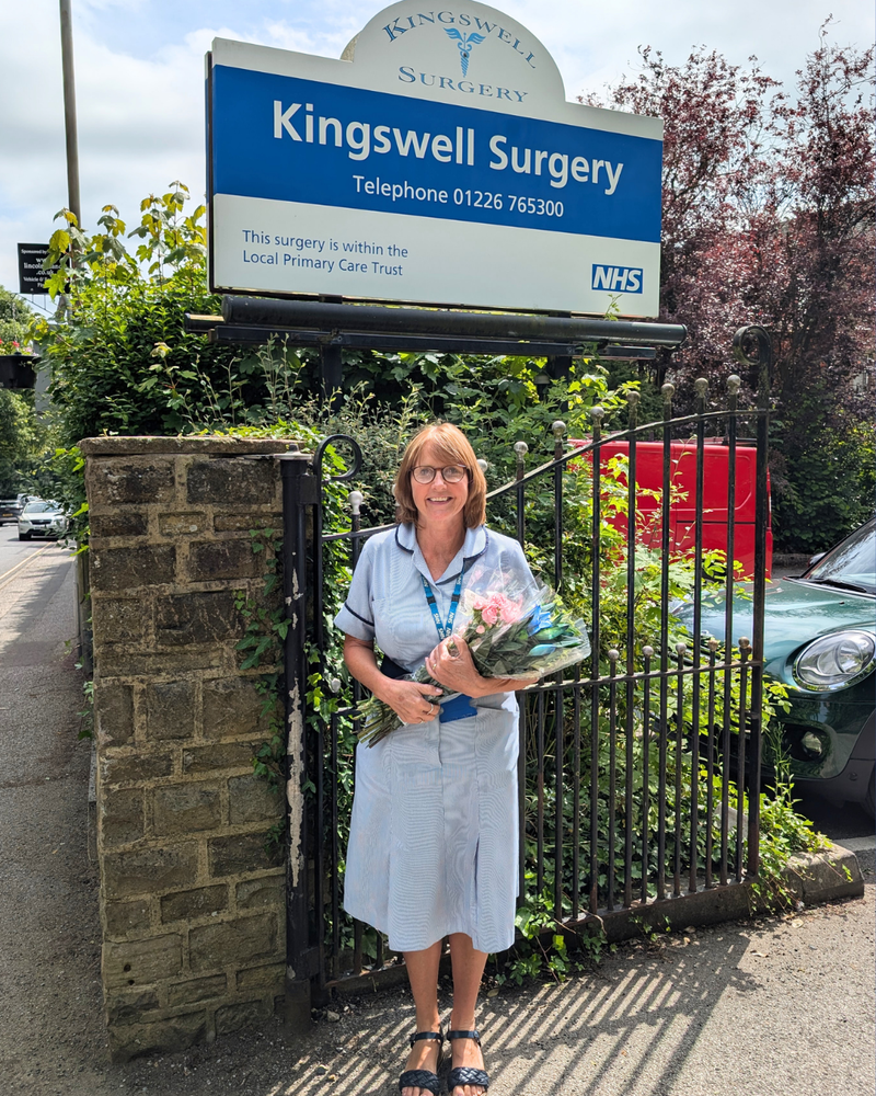 Supporting image for Barnsley Stop Smoking Team Bid Farewell to Becky